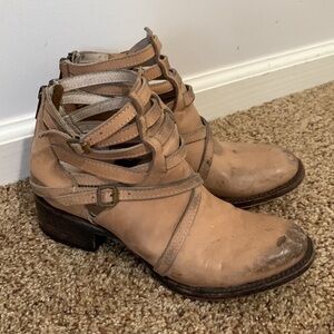 Freebird Stair Distressed Tan Ankle Strappy Buckle Bootie Boots size 6